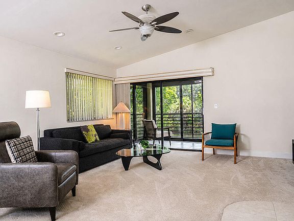 5th image of 9310 SW 23rd St APT 4003