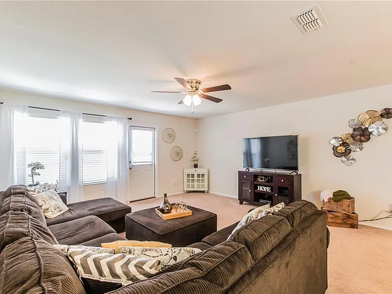 3007 Hickory Rdg — Photo 10