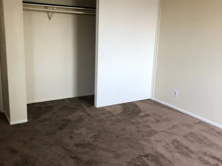 13517Trac — Photo 5