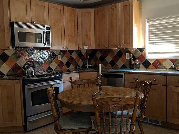 5th image of 3 Tanager Ln