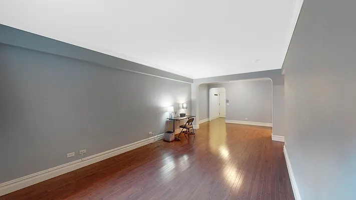 Sold by Hinds Property Group | media 8