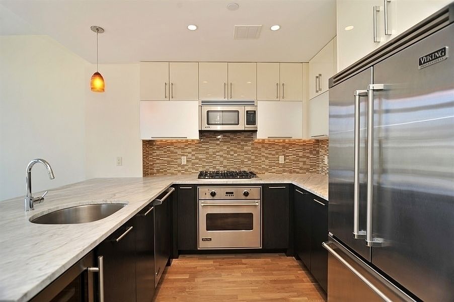 1st image of 500 4th Ave APT 4D