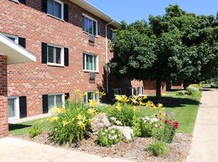 1536 W Ridge St APT 6, Marquette, MI 49855