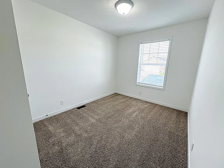16181 Lancaster Way — Photo 18