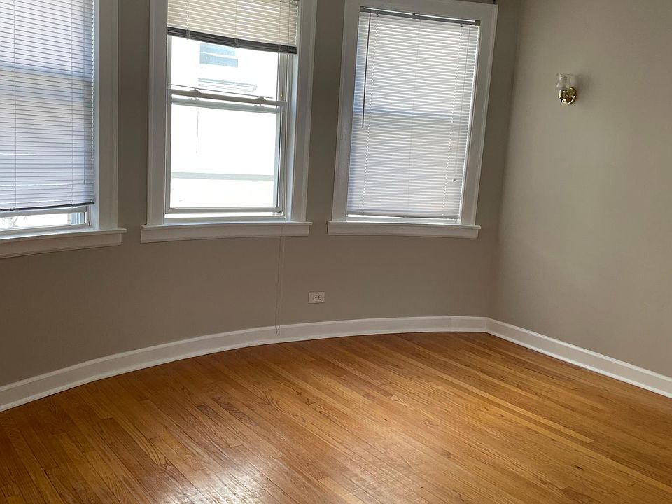 1st image of 2623 W Farragut Ave #1B