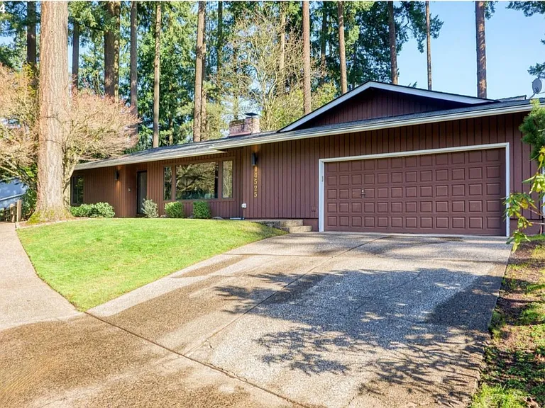 14525 SW Forest Dr — Photo 1