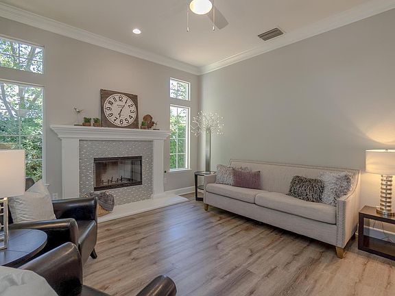 5th image of 4880 Dalewood Dr
