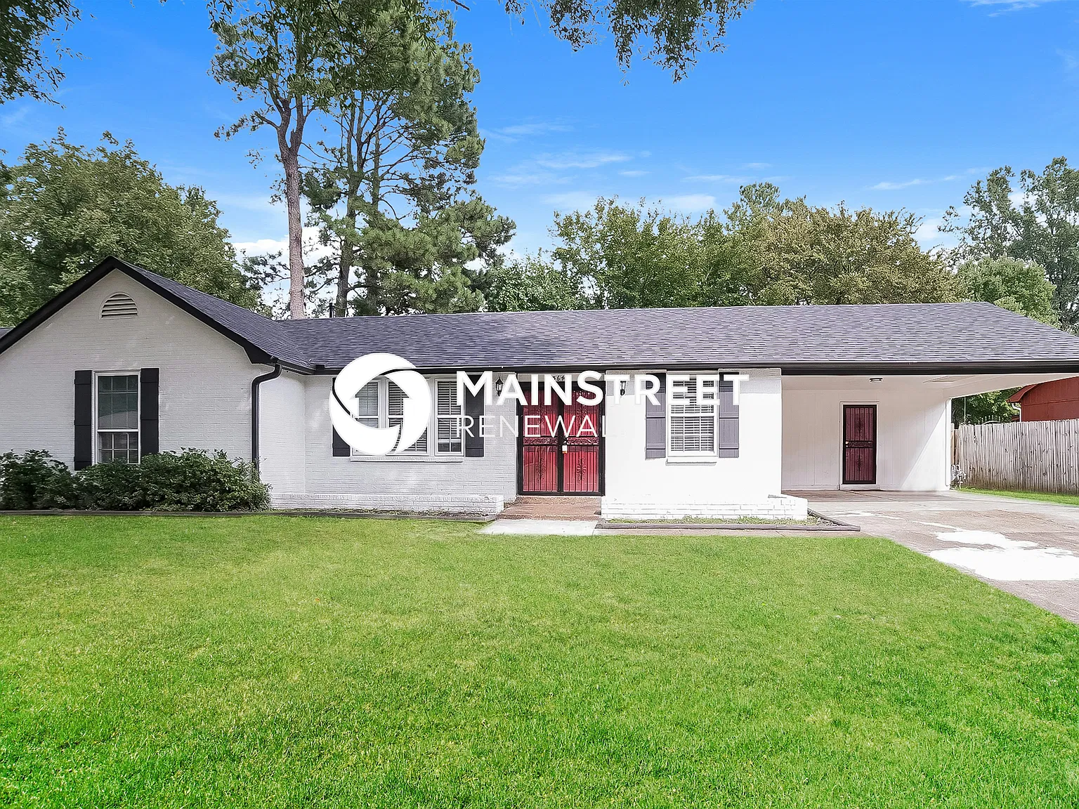 3646 King George Cv — Photo 1