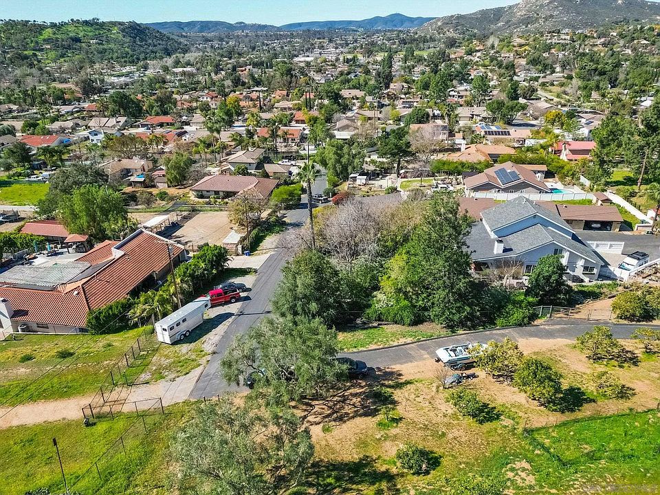 1st image of 43 Carlson Ct #0