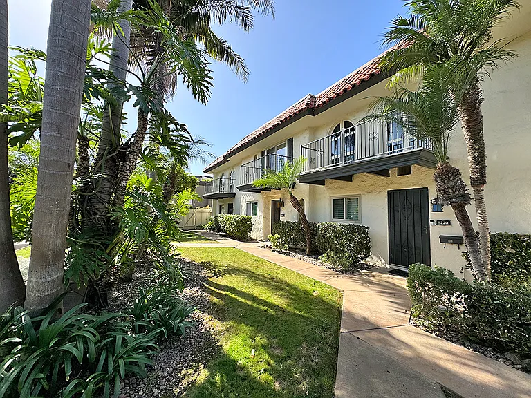 3218 Loma Riviera Dr — Photo 37