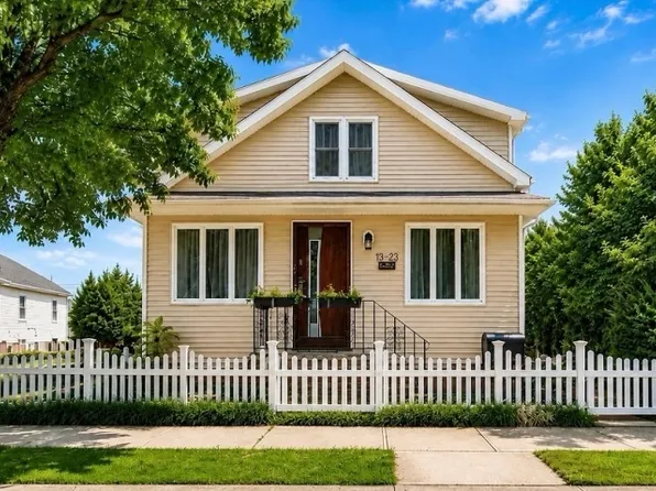 13-23 5Th St, Fair Lawn Boro, NJ 07410