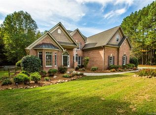 7029 High Oak Dr, Matthews, NC 28104