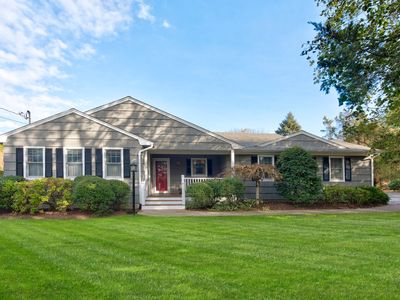 6 Raynor Dr, Westhampton, NY, 11977