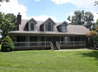 343 Fairview Circle Dr, Bedford, KY 40006