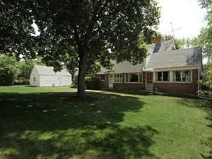 409 E Porter Ave photo 1