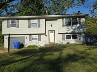 722 University Dr, Waldorf, MD 20602