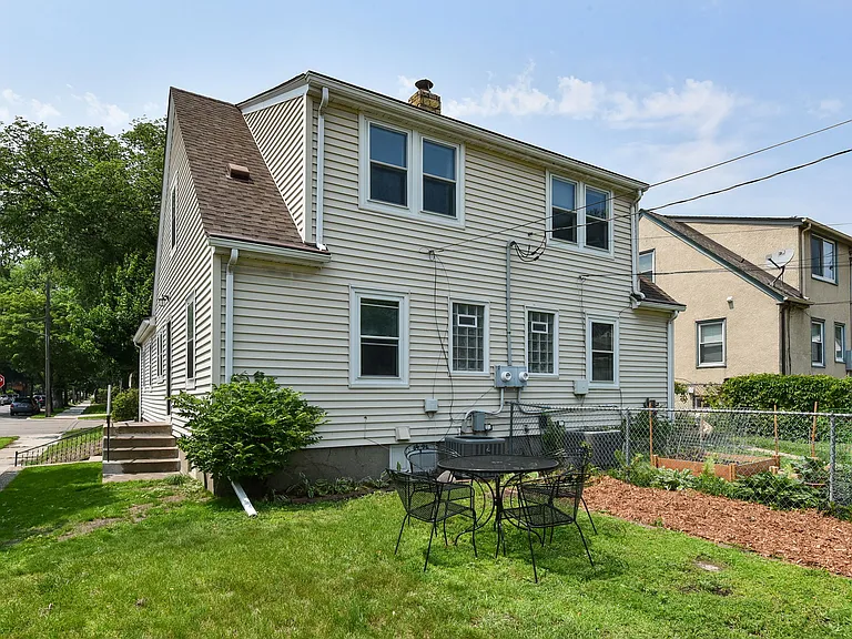 4667 Cedar Ave S #4669 — Photo 30