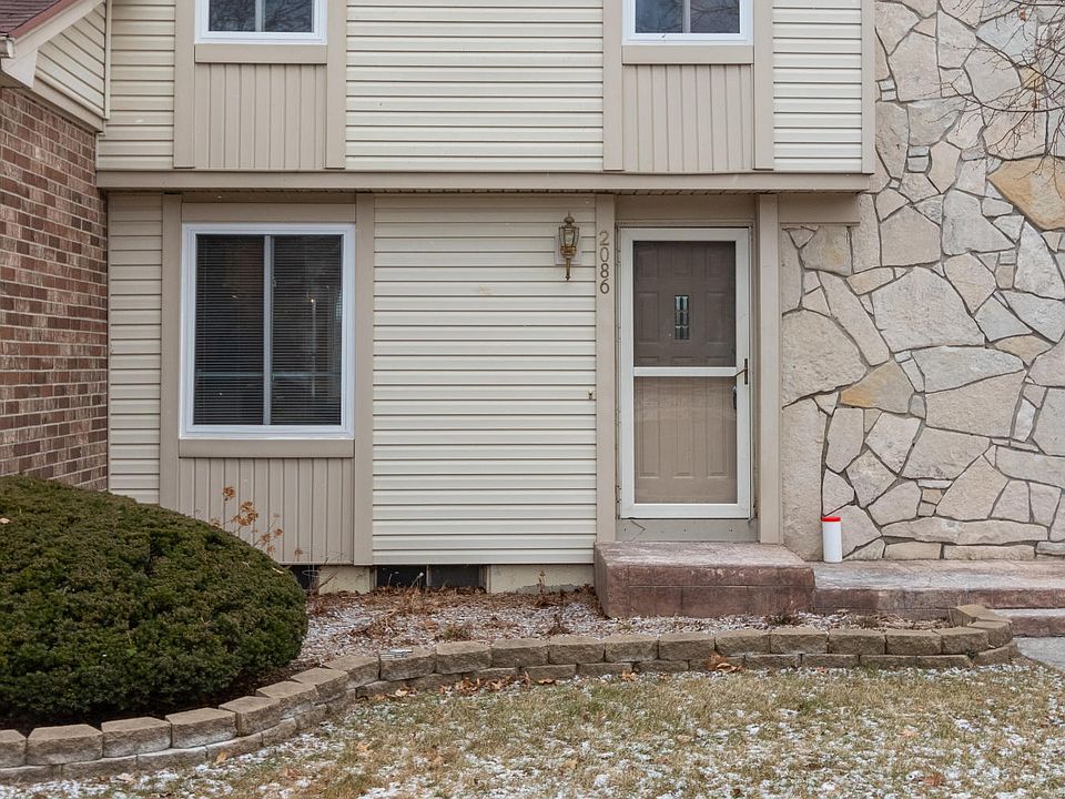 1st image of 2086 Lac Du Mont Dr
