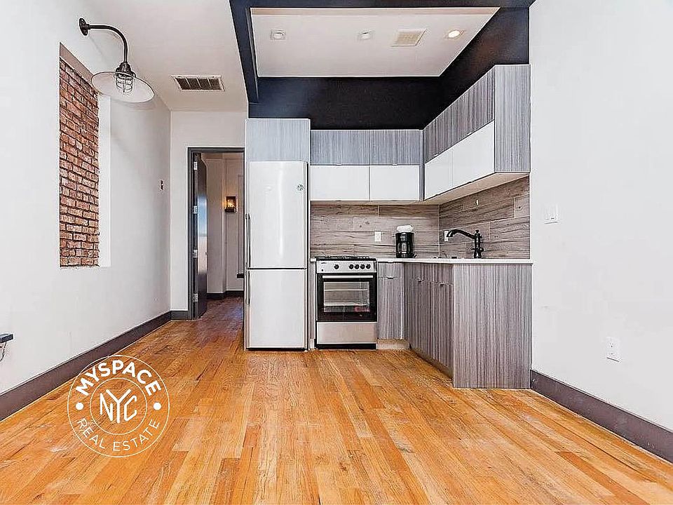 1st image of 542 Kosciuszko St APT 3L
