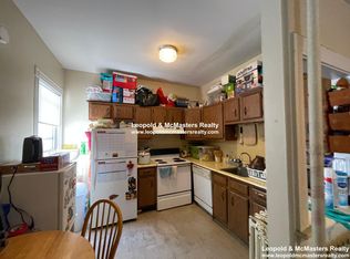 23 Maple St #3J, Watertown, MA 02472