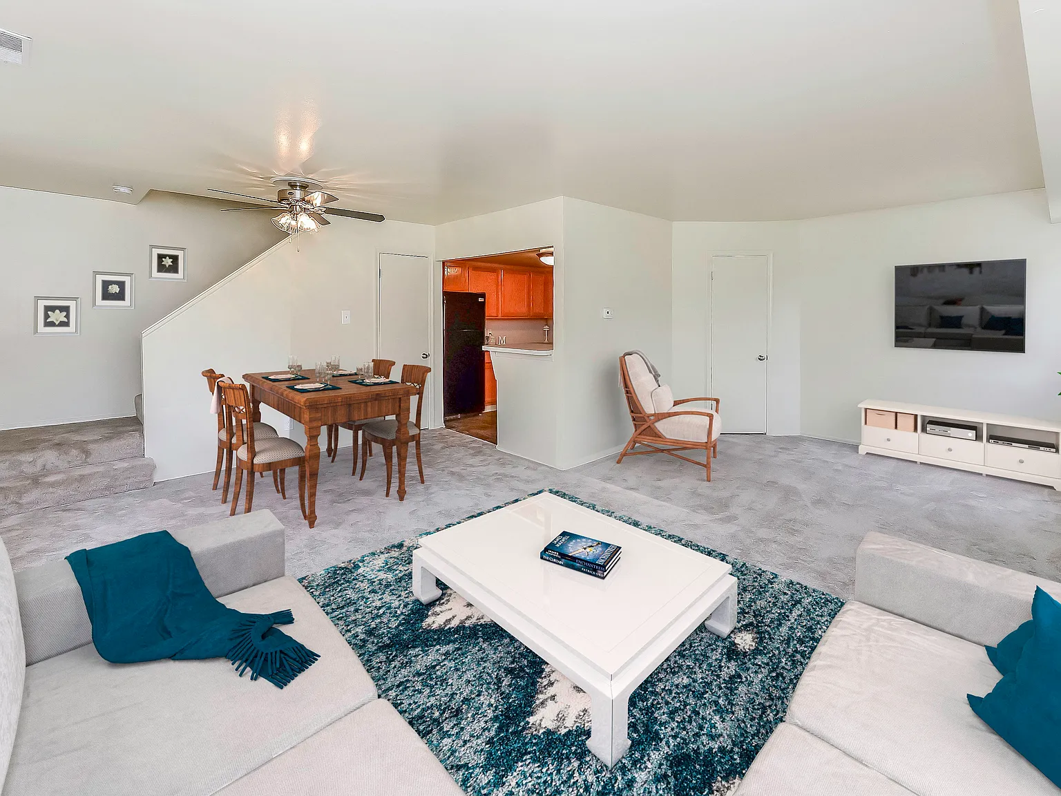 Greentree Village Townhomes — Photo 3