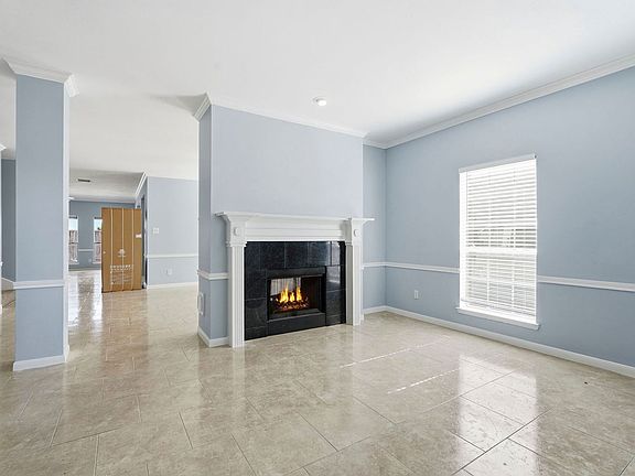3rd image of 3311 Whitebud Dr