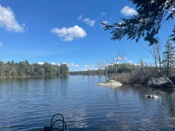 146 Hilltop Road, Chesterville, ME 04938