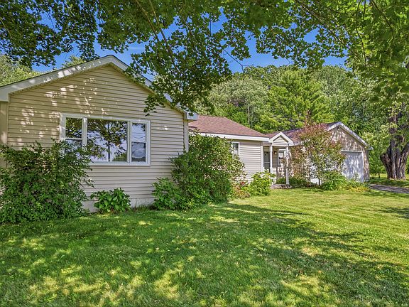 5th image of 761 Gardiner Road