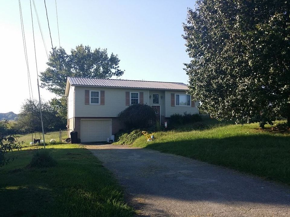 2nd image of 1086 Susan Dr