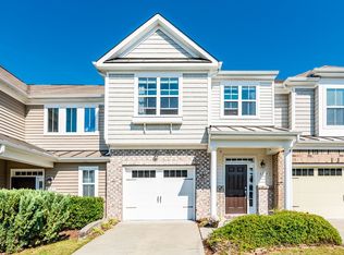 8329 Yaxley Hall Dr, Raleigh, NC 27616