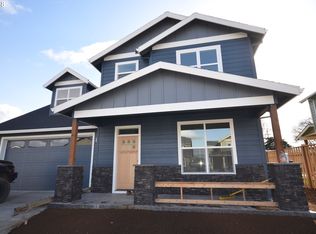 415 Cameo Dr, Hood River, OR