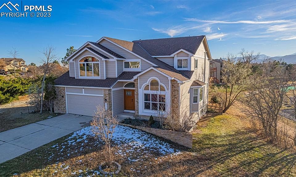 1st image of 375 Pauma Valley Dr