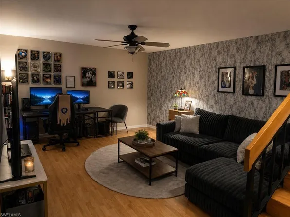 108 Lake Point LN #1B, NAPLES, FL 34112