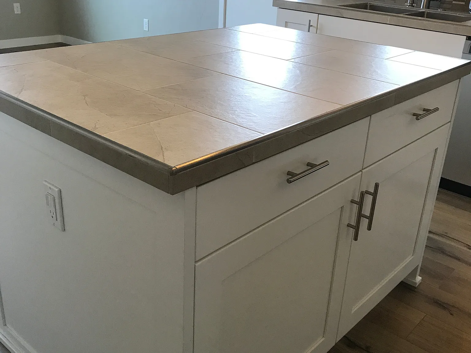 1 bed, 800 sqft, $1,695 — Photo 4