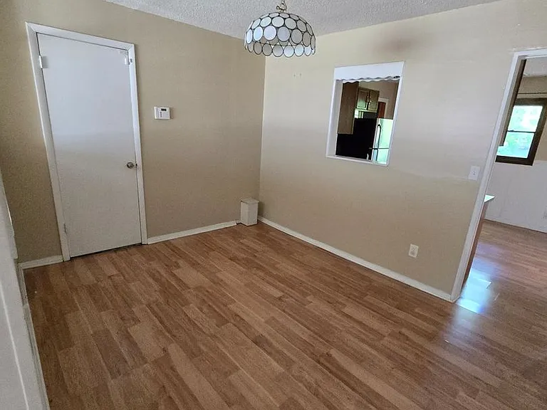 2320 SW Valley Brook Ln — Photo 9