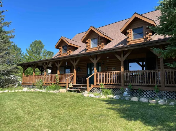 5592 Linksview Way, Gladwin, MI 48624