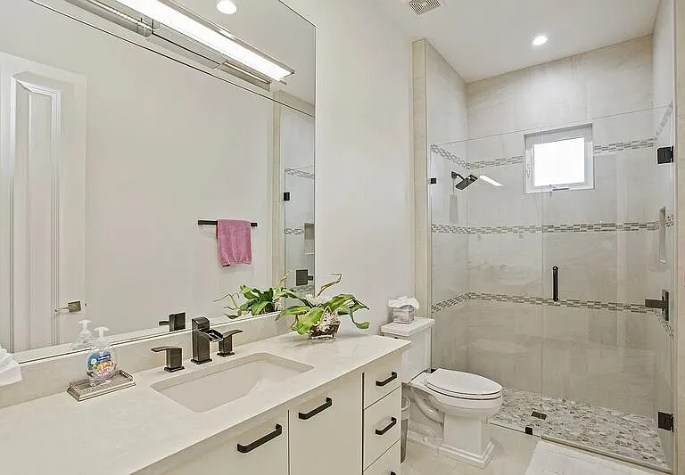 10372 Kensington Shore Dr — Photo 26