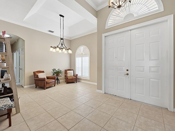 3rd image of 3710 Victoria Road