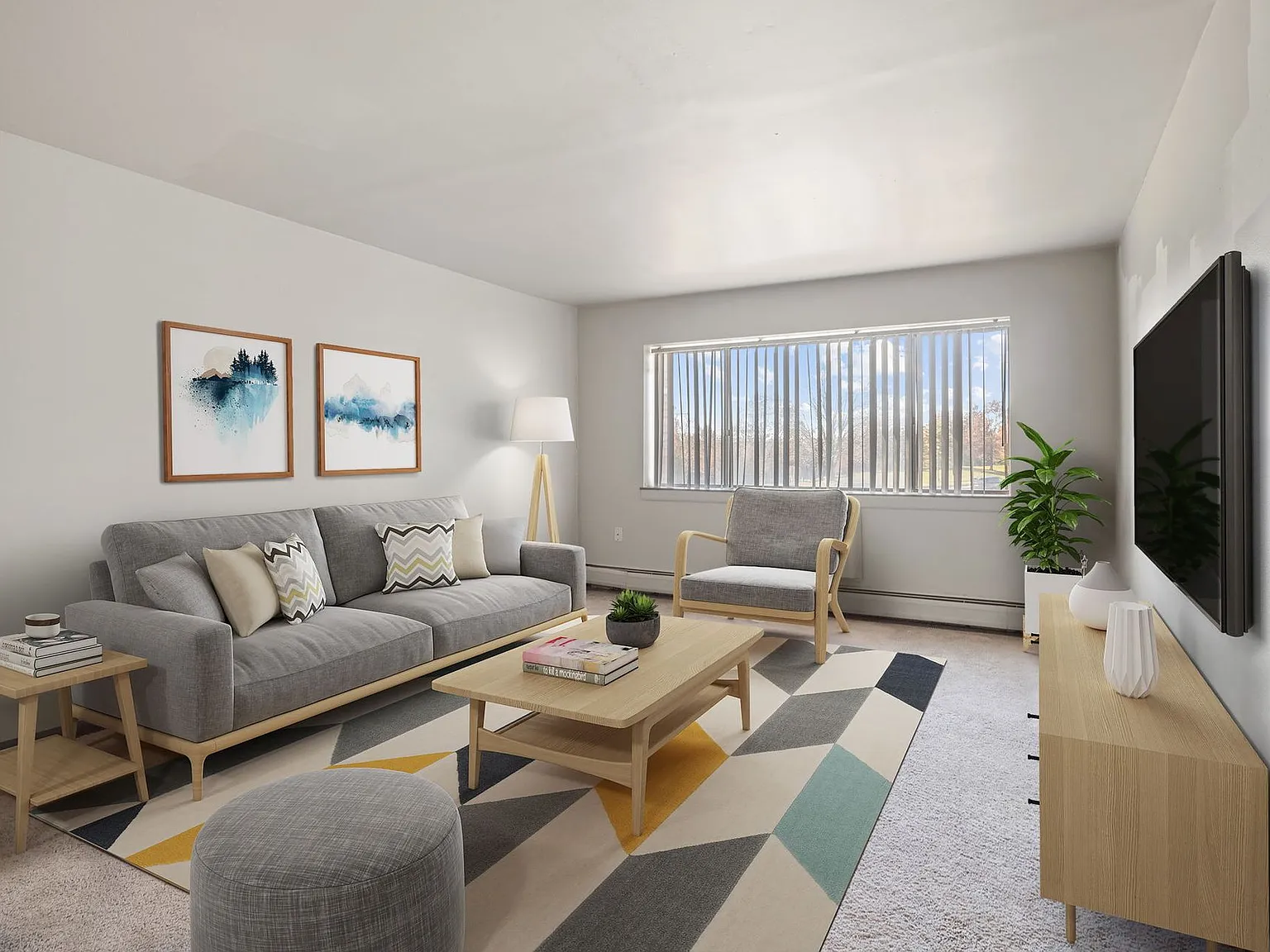 District on Riverside — Photo 1