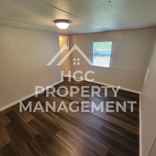 240 Penny Ln — Photo 15