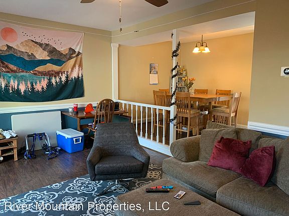 4th image of 113 Camelot Ct
