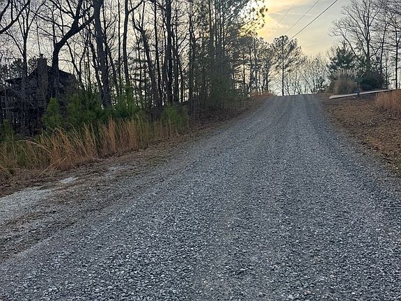 5th image of 439 Buck Creek Rd