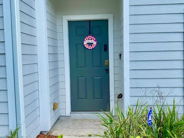 814 BENT BAUM Road, Jacksonville, FL 32205