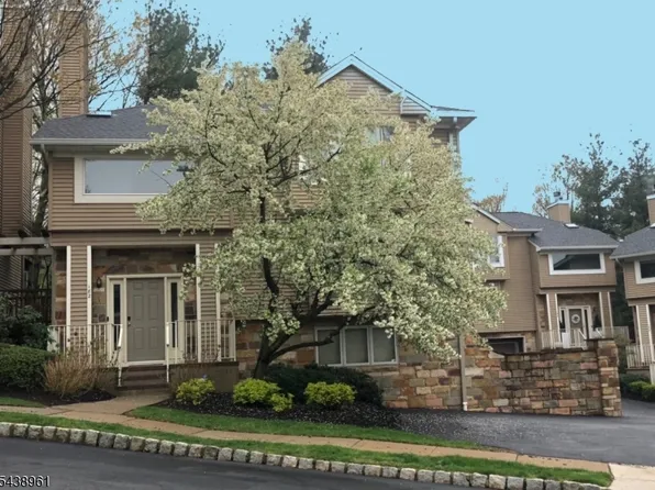 182 Clarken Dr, West Orange Twp., NJ 07052