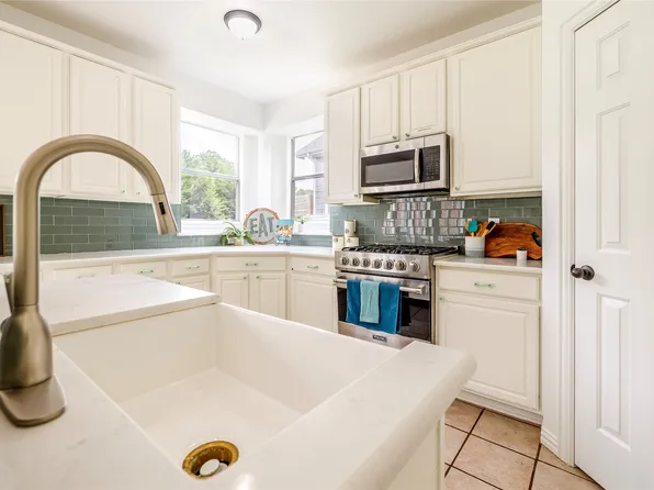 2118 Harvest Run, Garland, TX 75040