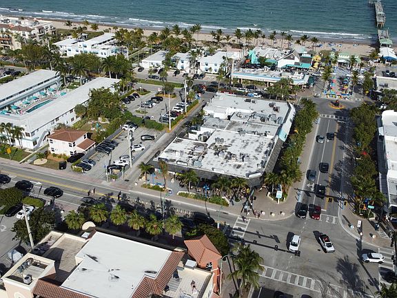 5th image of 4412 N Ocean Drive