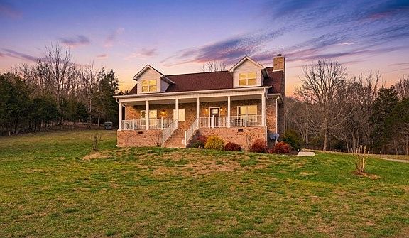 3rd image of 54 Thomas Rd