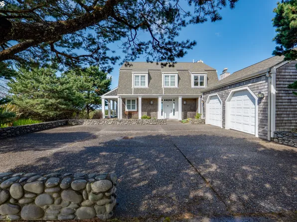 766 Neacoxie Blvd, Gearhart, OR 97138