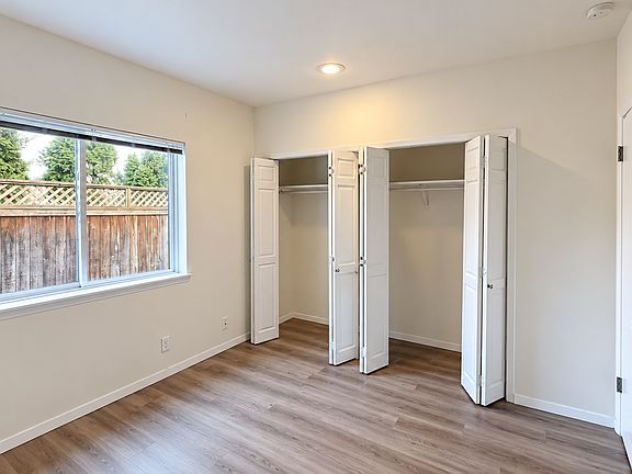 5th image of 601 Prospect St