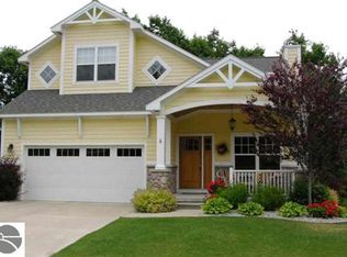 10559 Camrose Cir #9, Traverse City, MI 49684